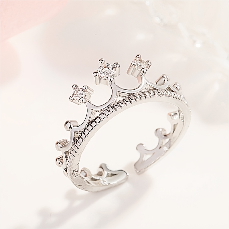Women's Elegant Crown Shaped Adjustable Ring with Sparkling Zircon